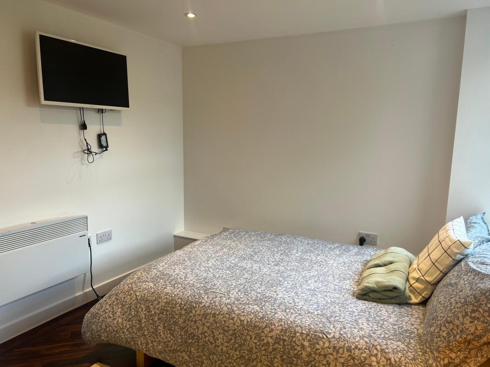 Spacious Battersea Rooms And Apartments Λονδίνο Εξωτερικό φωτογραφία