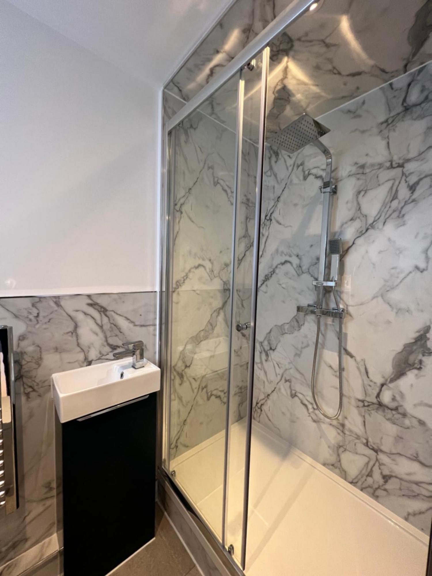 Spacious Battersea Rooms And Apartments Λονδίνο Εξωτερικό φωτογραφία